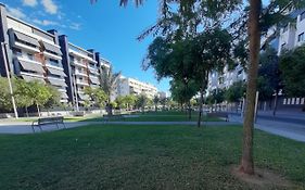 Piso céntrico con piscina,parking y jacuzzi